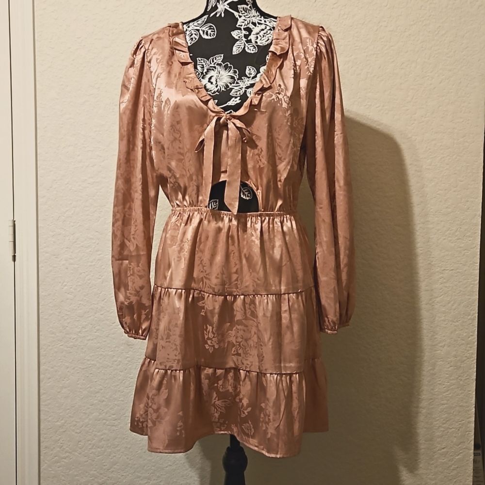 Speechless Pink Floral Jacquard Print Long Sleeve Dress - Picture 1 of 7